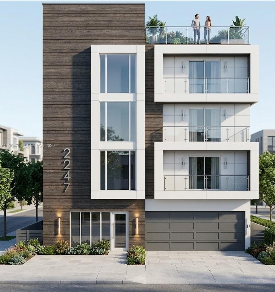 2247 Jackson St, Hollywood FL 33020