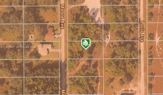 1812 MOORE AVE, Lehigh Acres FL 33972