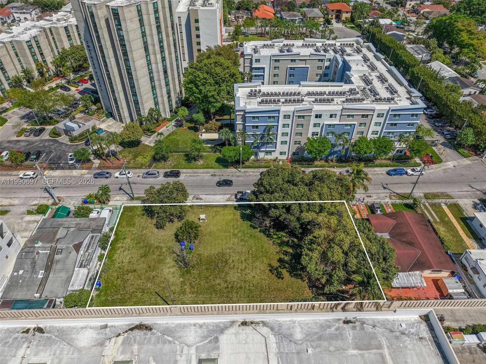 1000 SW 30th Ave, Miami FL 33135