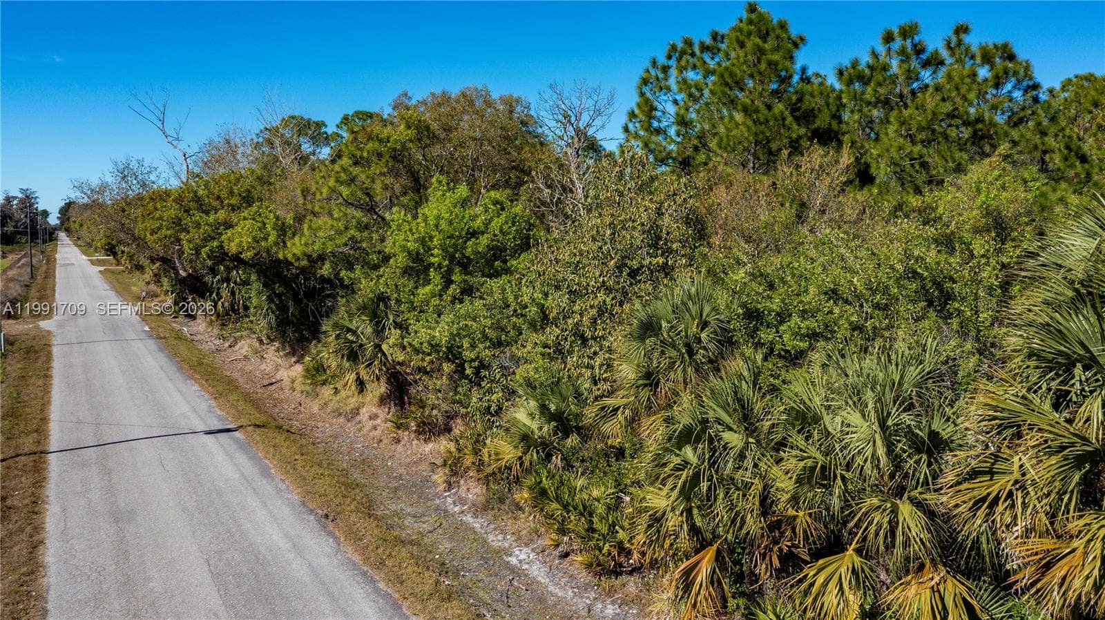 850 G RD, La Belle FL 33935
