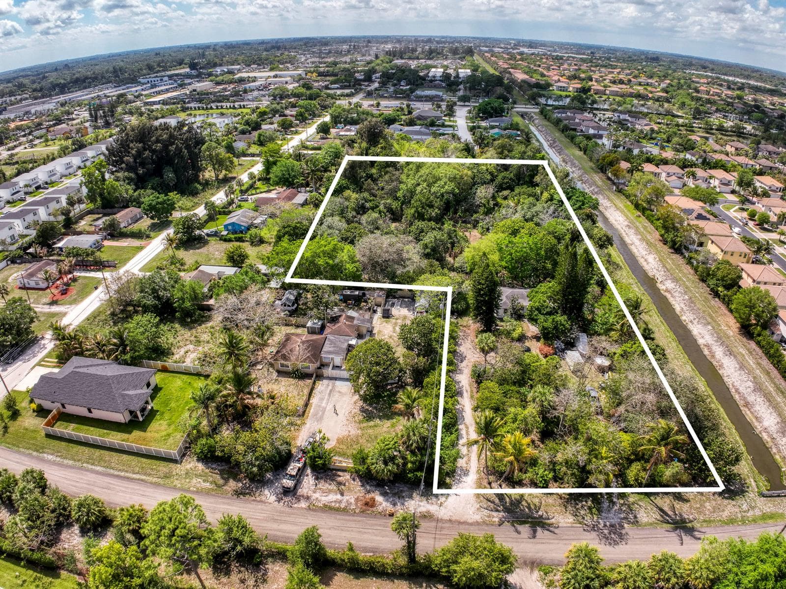 470 63rd Trail N, West Palm Beach FL 33413