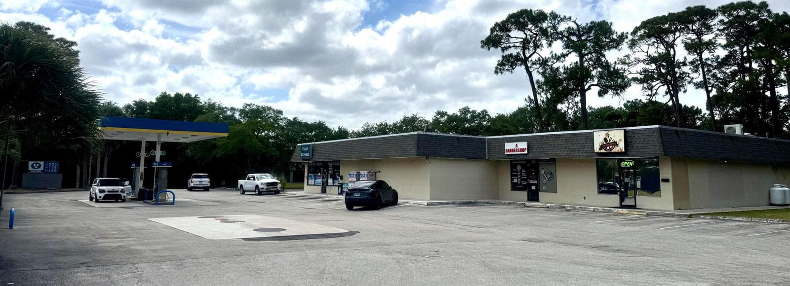 302 SW Tulip Boulevard, Port St. Lucie FL 34953