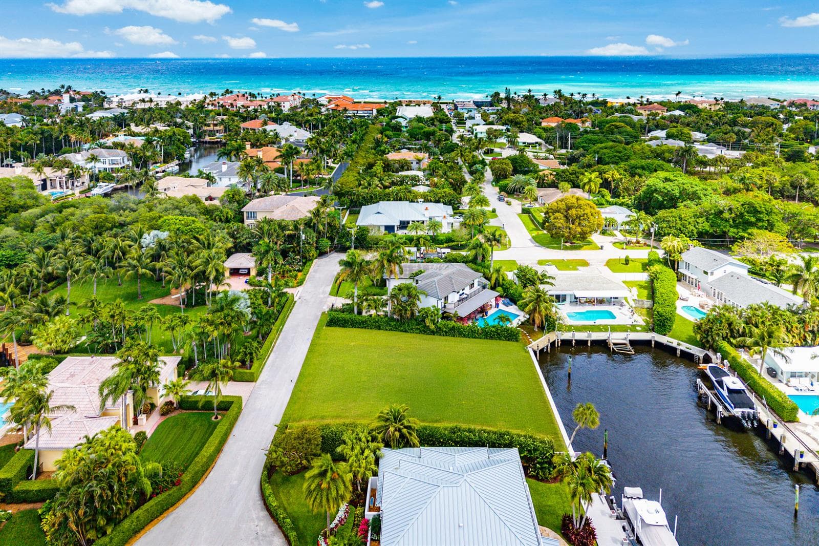 29 Hibiscus Way, Ocean Ridge FL 33435