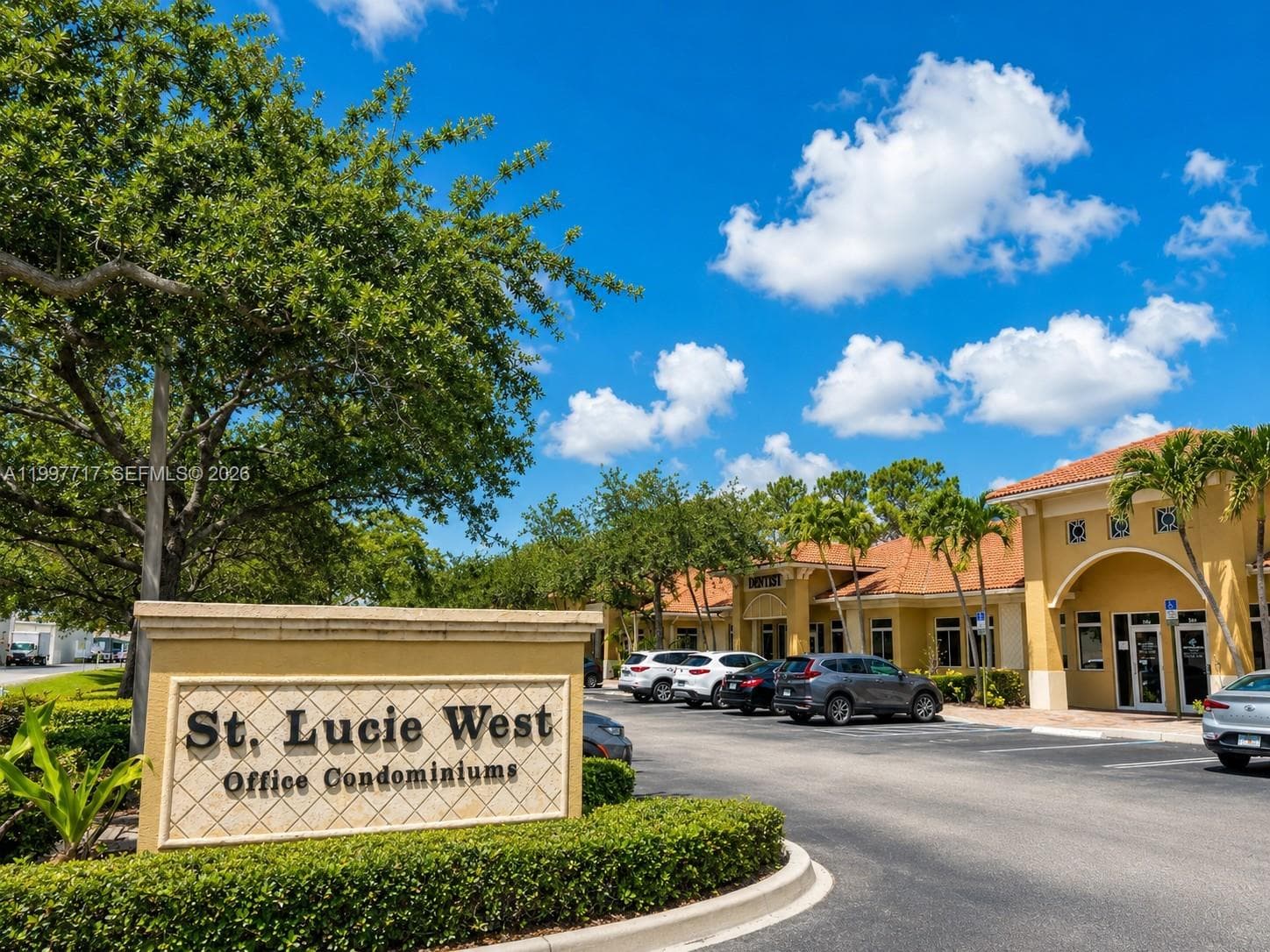 300 NW Bethany Dr # 320, Port St. Lucie FL 34986