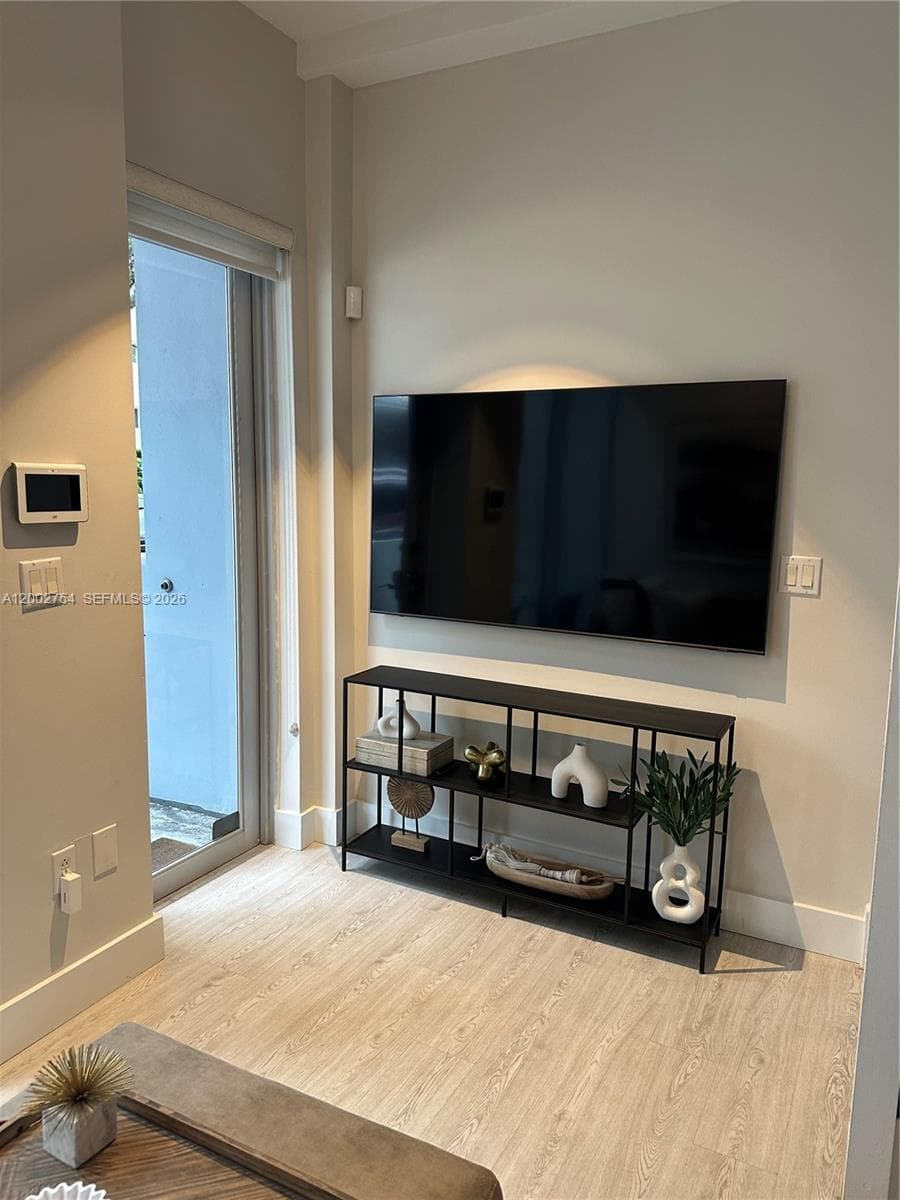3339 Virginia St # 127, Miami FL 33133