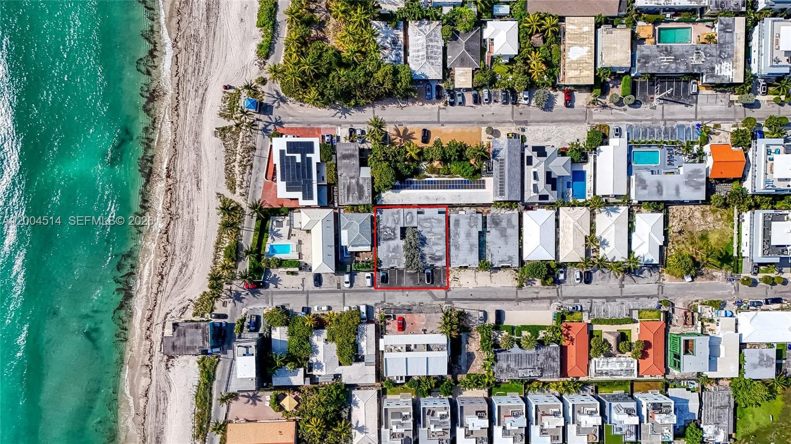 318 Walnut St, Hollywood FL 33019