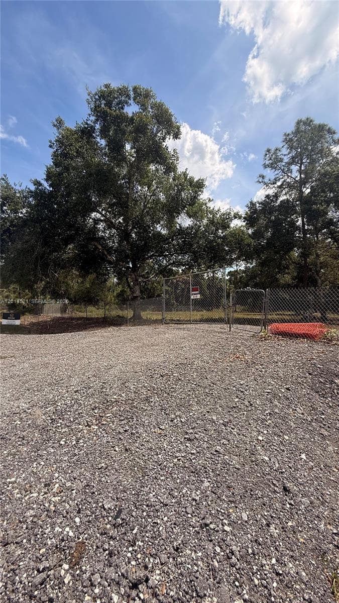 465 S Estribo st, Clewiston FL 33440-2613
