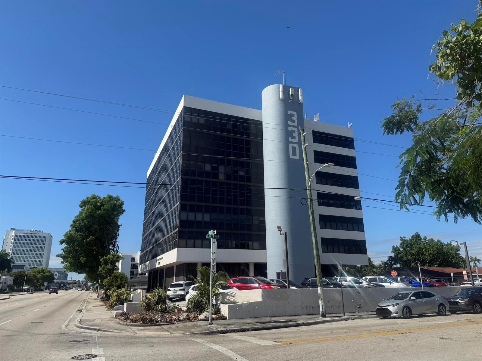 330 SW 27th Avenue # 309, Miami FL 33135