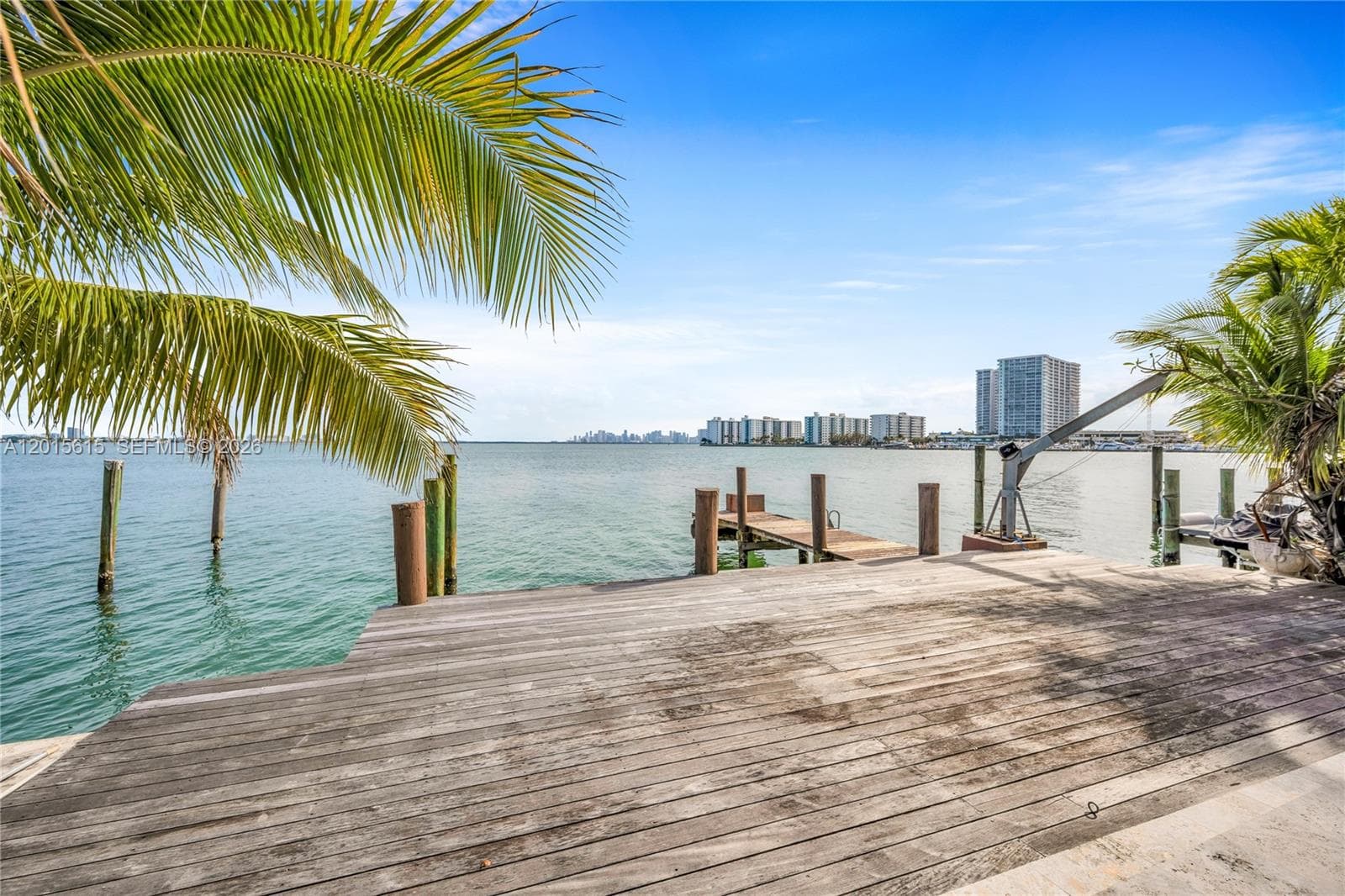 1920 Bay Dr, Miami Beach FL 33141
