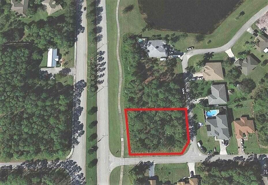 1110 SW East Louise Circle, Port St. Lucie FL 34953