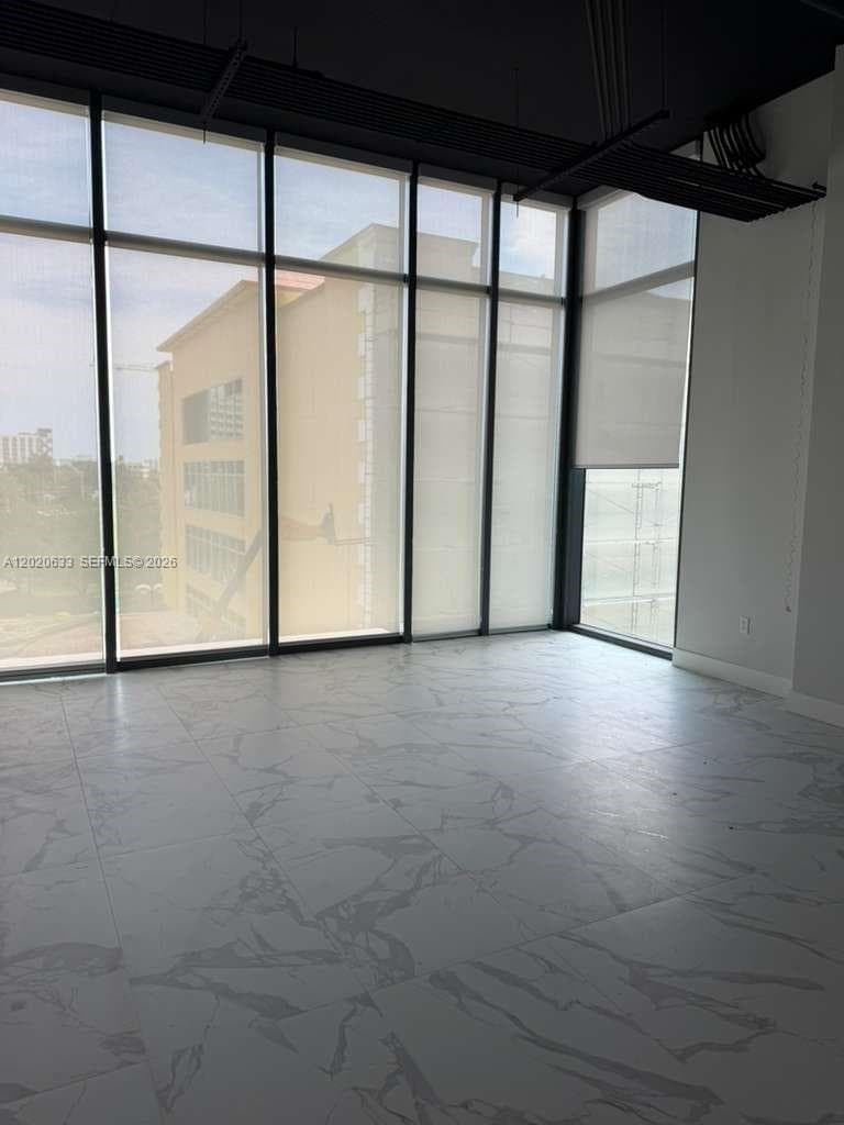 21290 Biscayne Blvd # 311, Aventura FL 33180