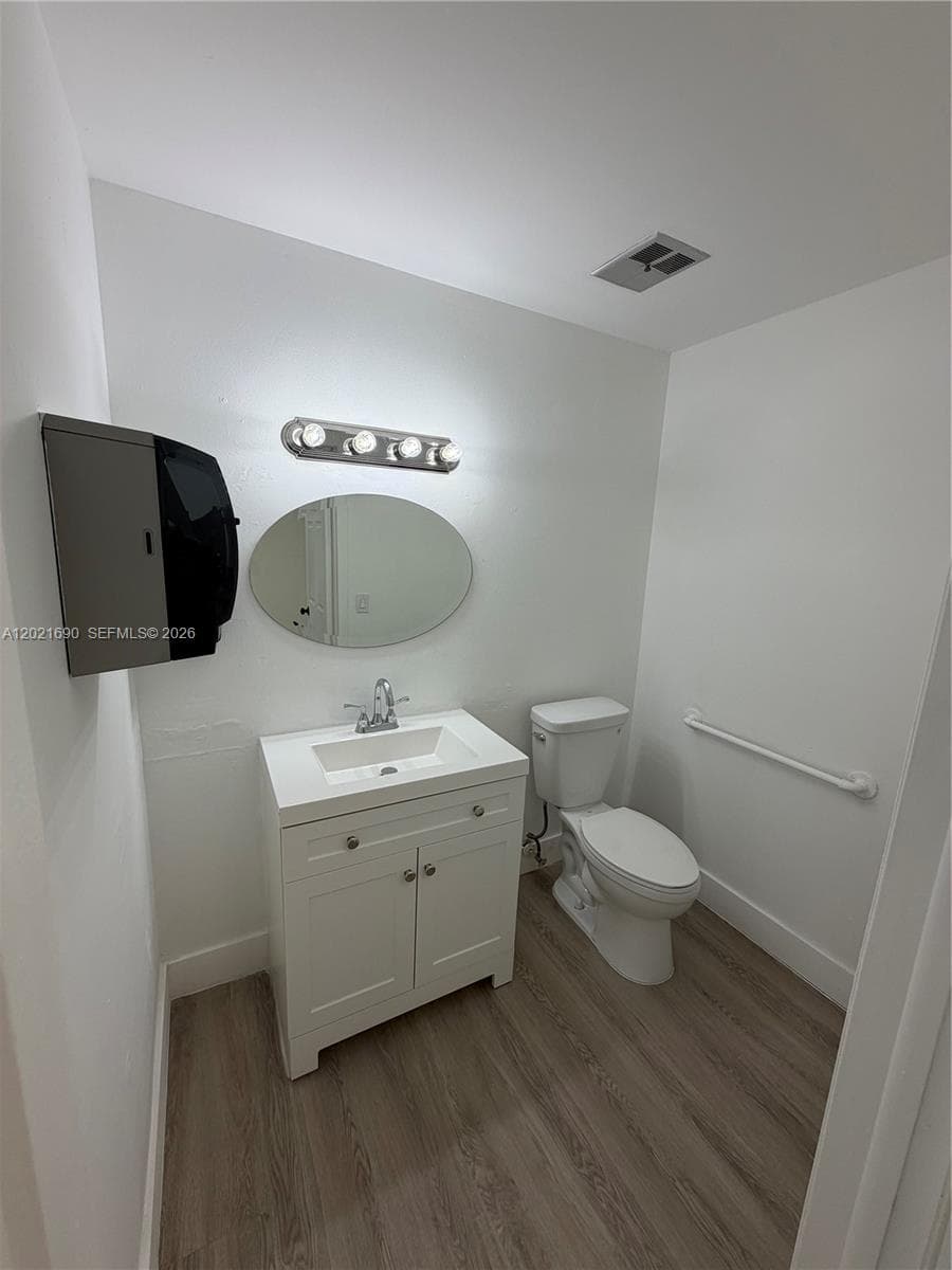 517 SW 12th Ave, Miami FL 33130