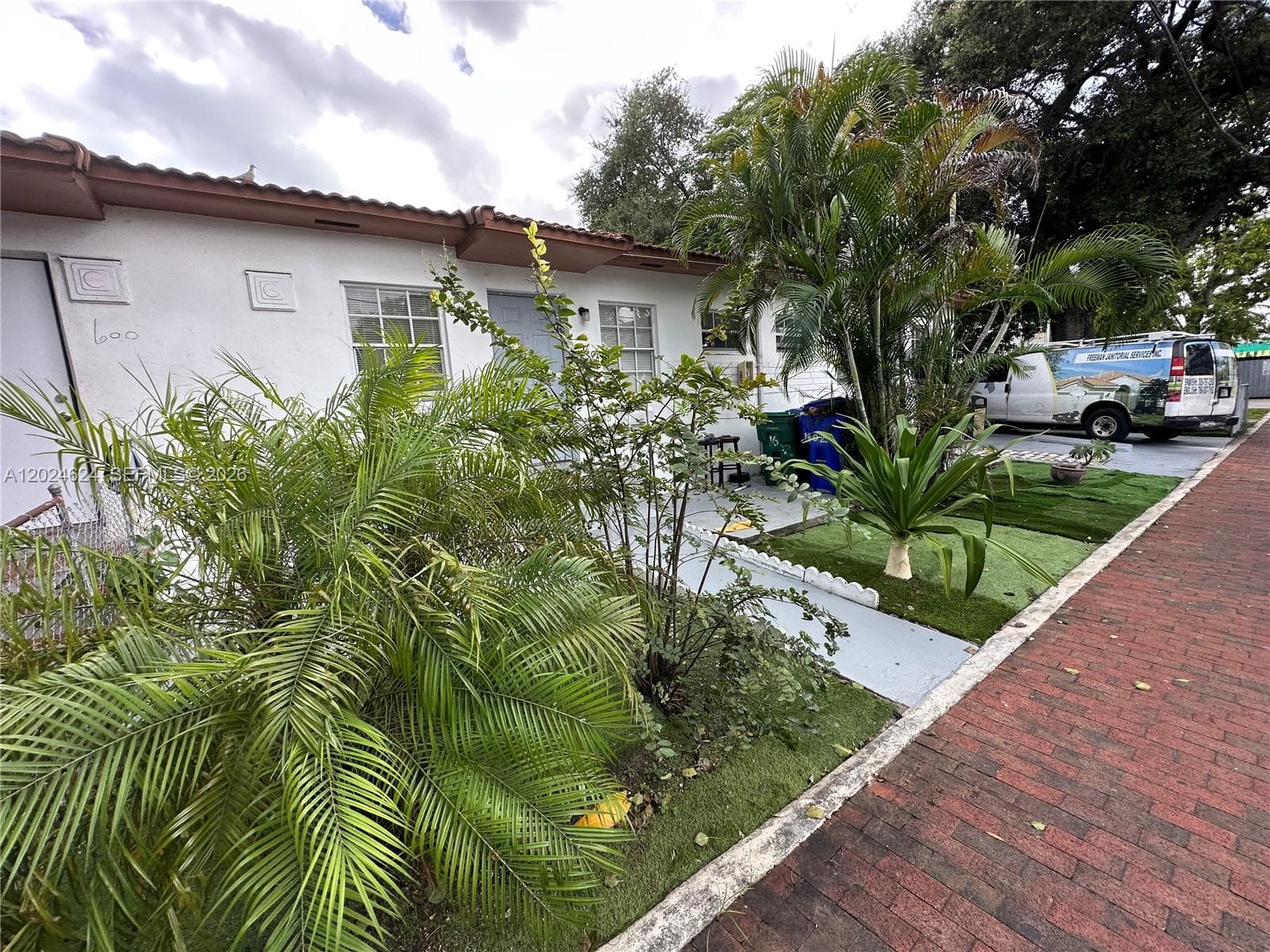 600 SW 16th Ave, Miami FL 33135