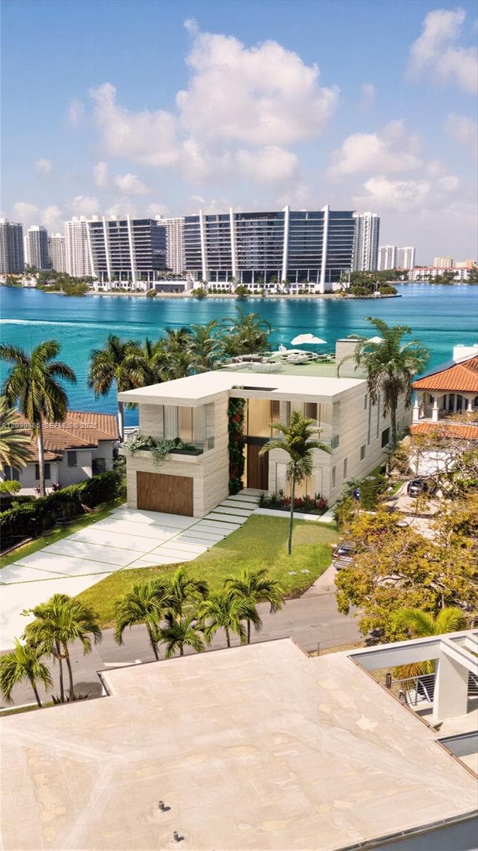 18800 N Bay Rd, Sunny Isles Beach FL 33160