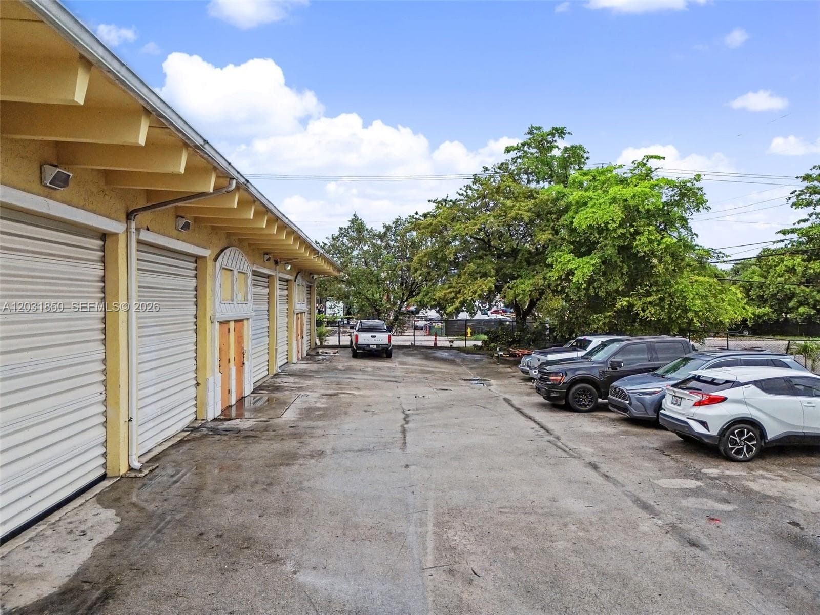 2225 SW 57th Ave # 2, West Park FL 33023