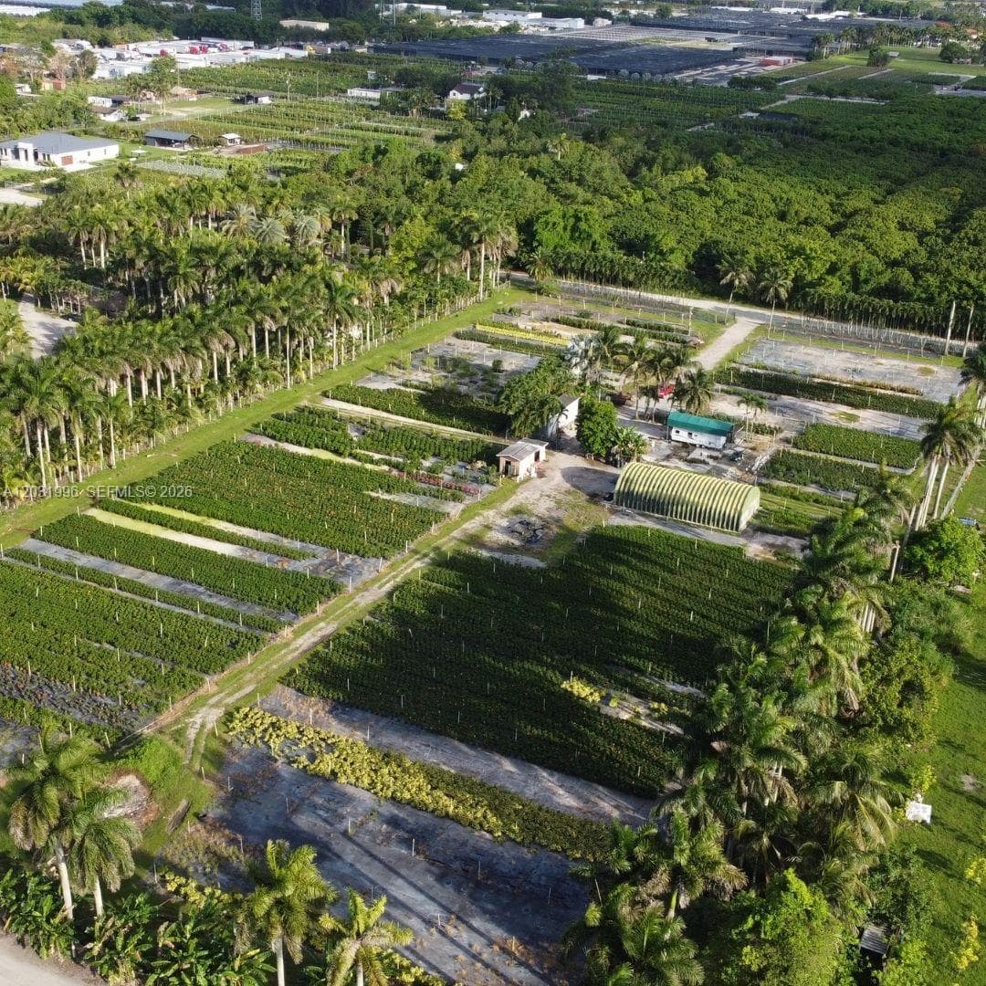 17001 SW 204th St, Miami FL 33187