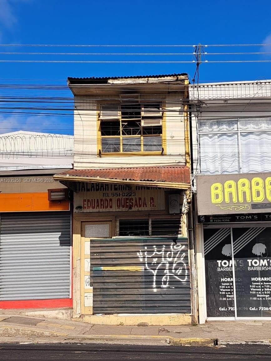 Avenida Central Cartago, FL 000