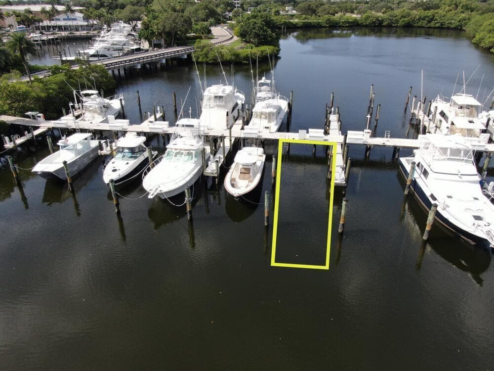 3232 Casseekey Island Road, Jupiter FL 33477