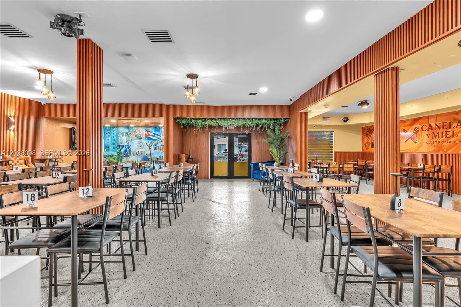 365 N ROYAL POINCIANA BLVD