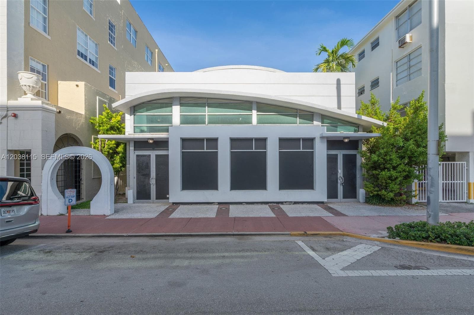 721 Collins Ave, Miami Beach FL 33139