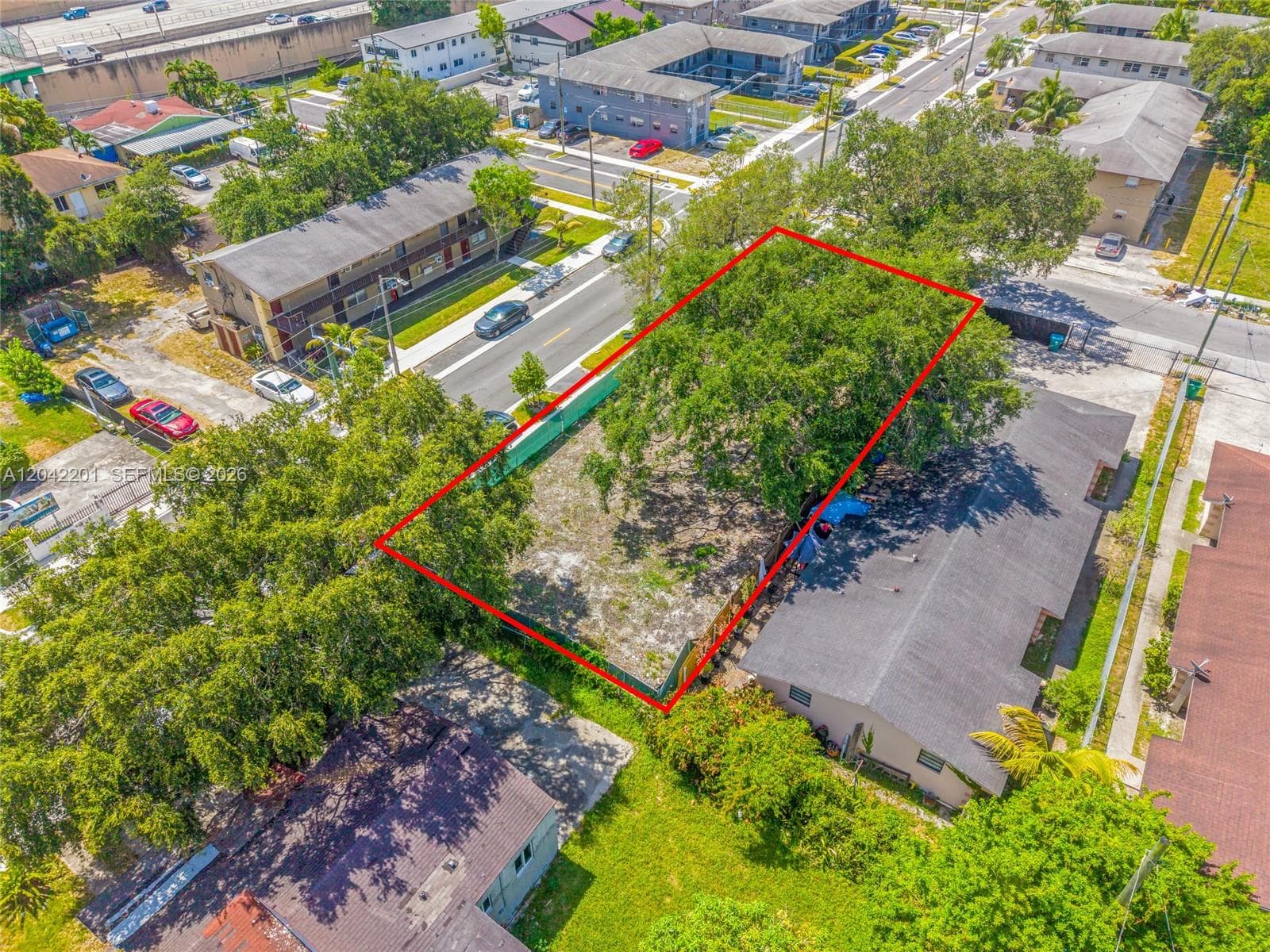 605 NW 65th St, Miami FL 33150