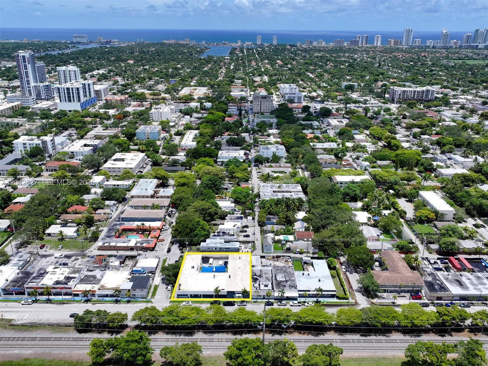 601 N 21st Ave, Hollywood FL 33020