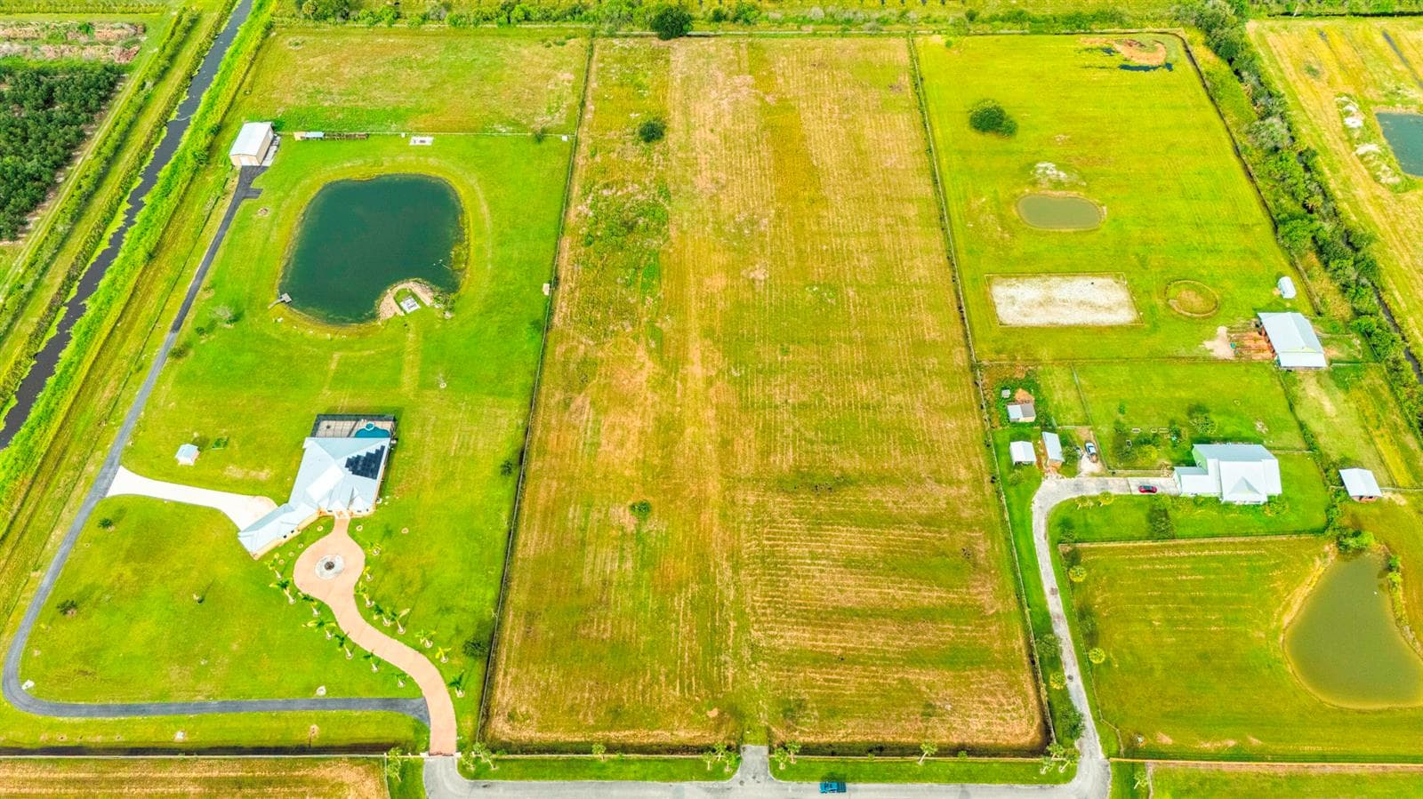 4 Sneed Road, Fort Pierce FL 34945