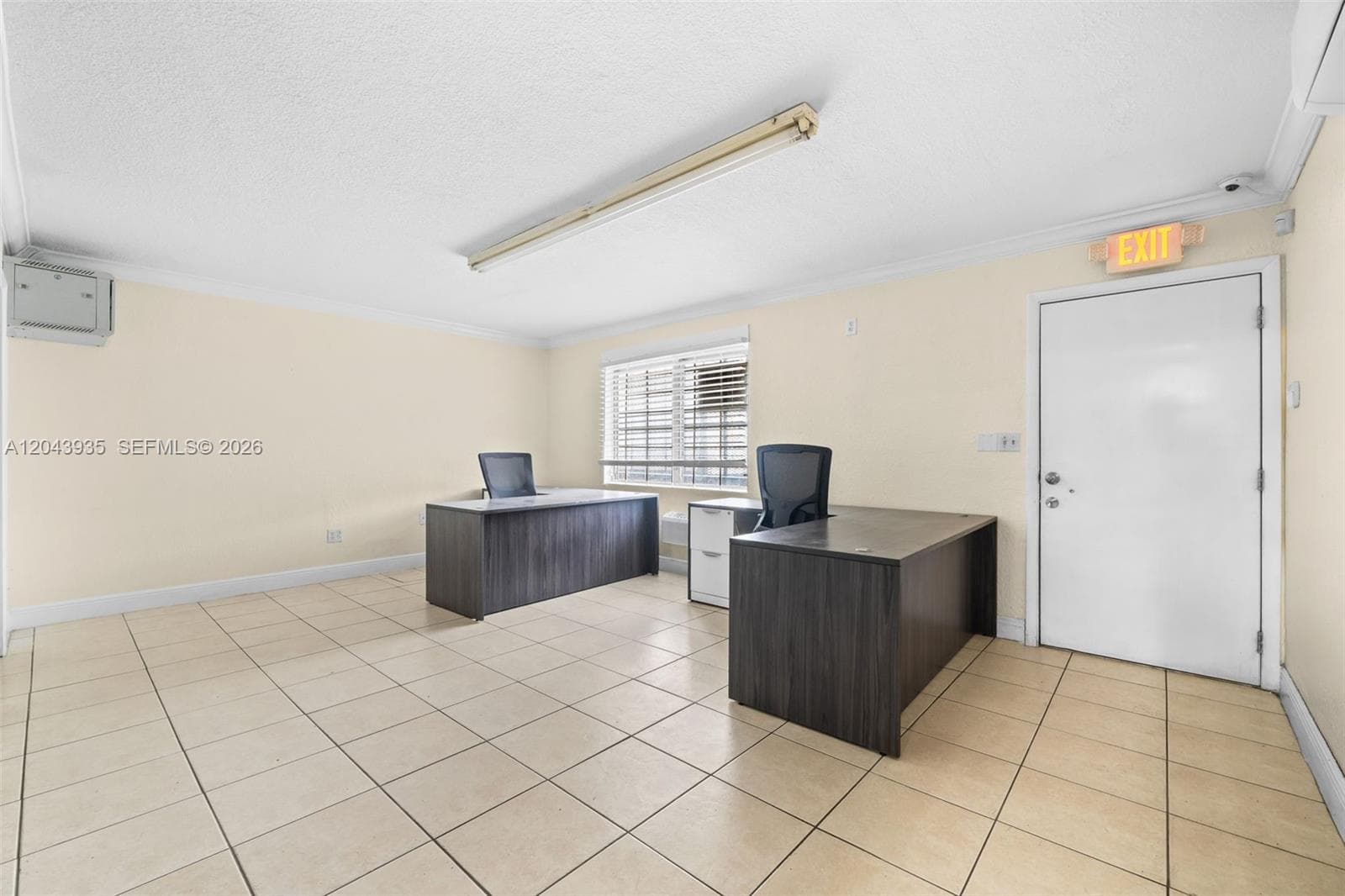 693 W 26th St, Hialeah FL 33010