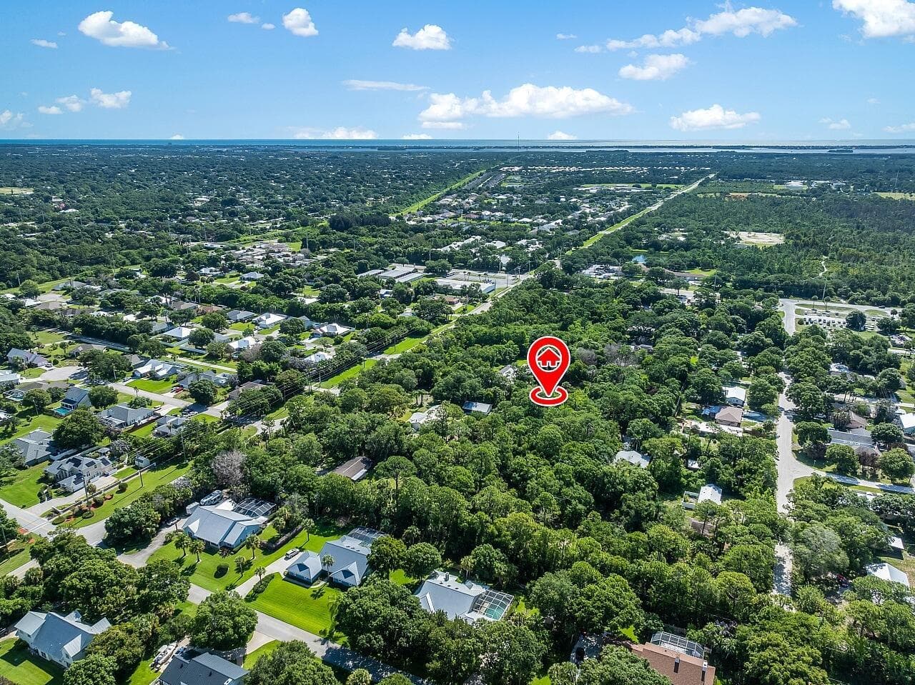 564 30th Avenue SW, Vero Beach FL 32968