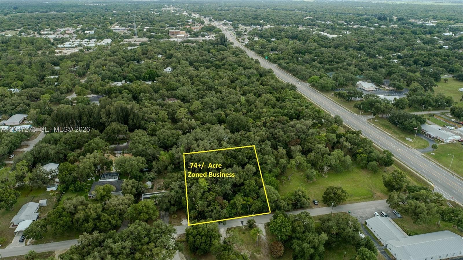 543 E Hickpochee Ave, La Belle FL 33935