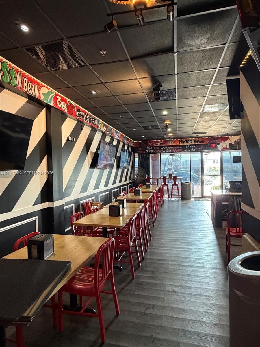 1313 W Boynton Beach Blvd, Boynton Beach FL 33426