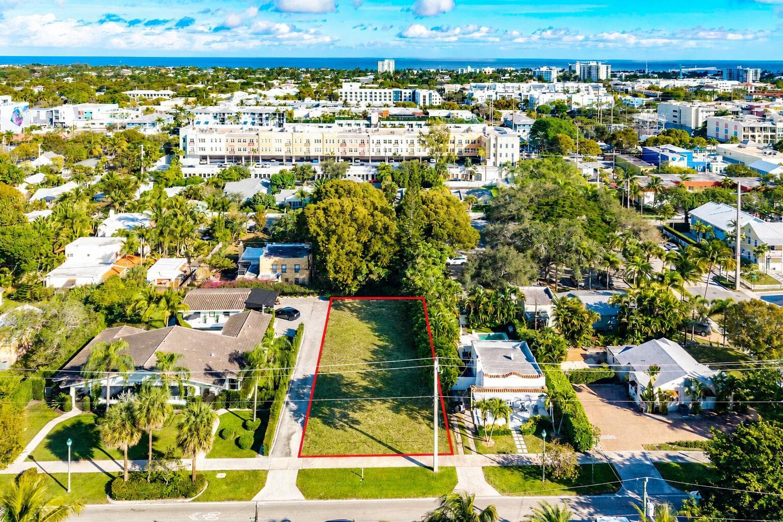 215 N Swinton Avenue, Delray Beach FL 33444