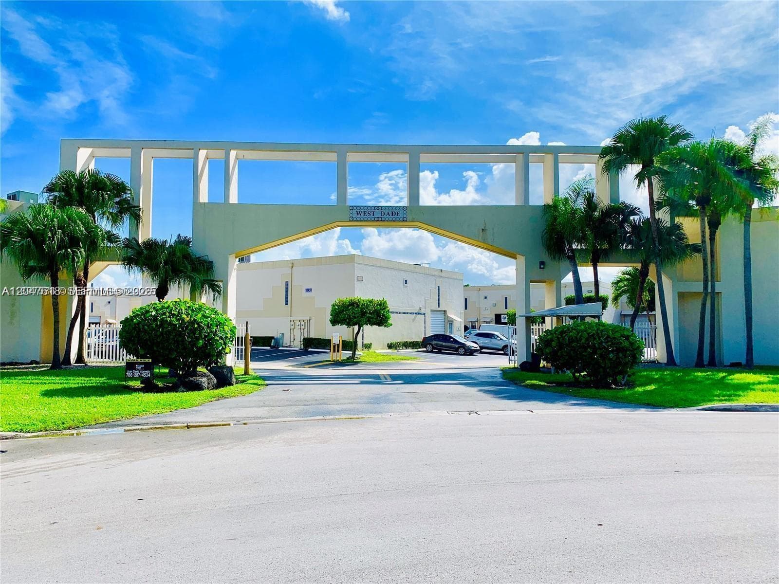 10431 NW 28th St # E106, Doral FL 33172