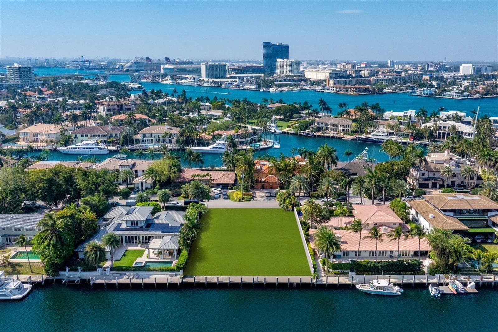 2455 Del Lago Drive, Fort Lauderdale FL 33316