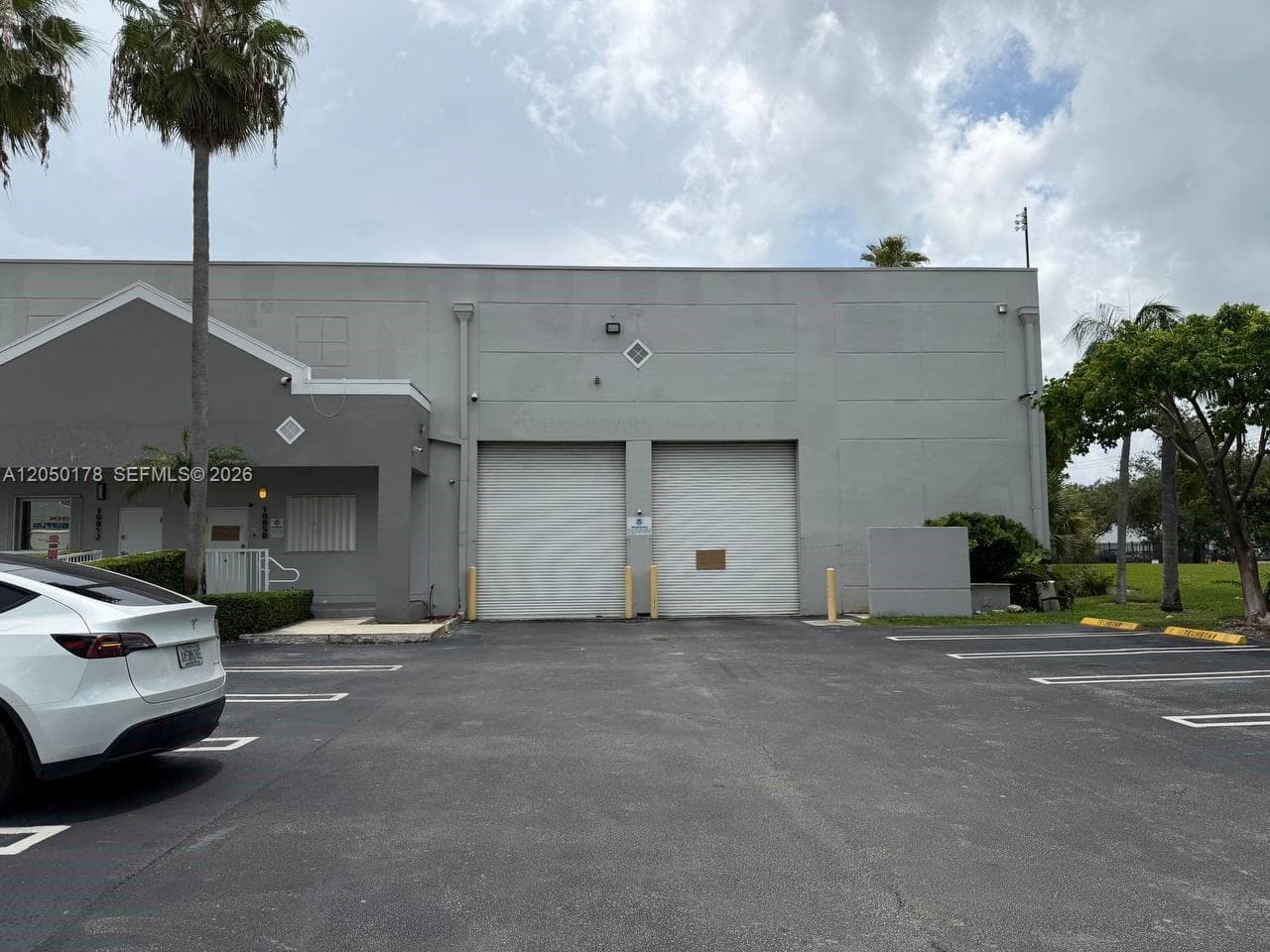 10850 NW 27th St, Doral FL 33172