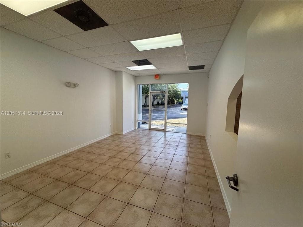 3894 Mannix Dr # 220, Naples FL 34114