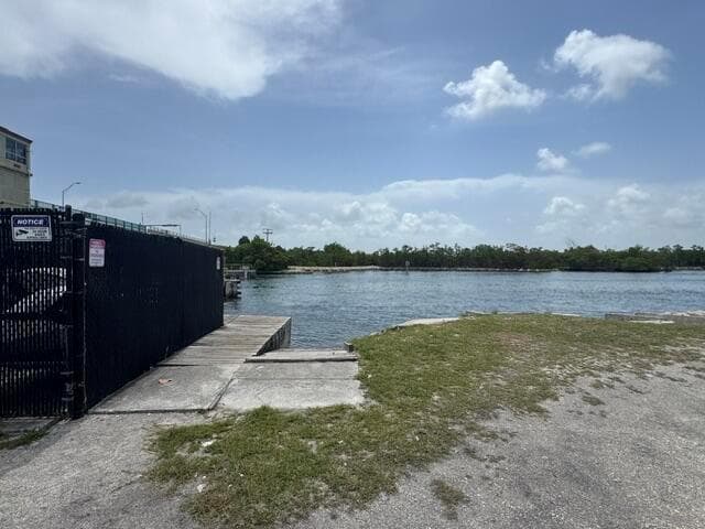 0 N Ocean Drive N, Hollywood FL 33004
