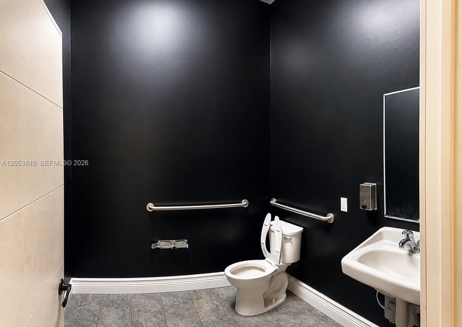 2215 W Hillsboro Blvd # 5, Deerfield Beach FL 33442
