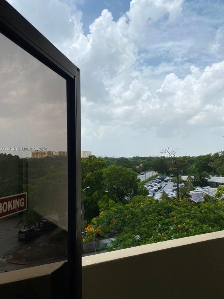 747 Ponce De Leon Blvd # 411, Coral Gables FL 33134