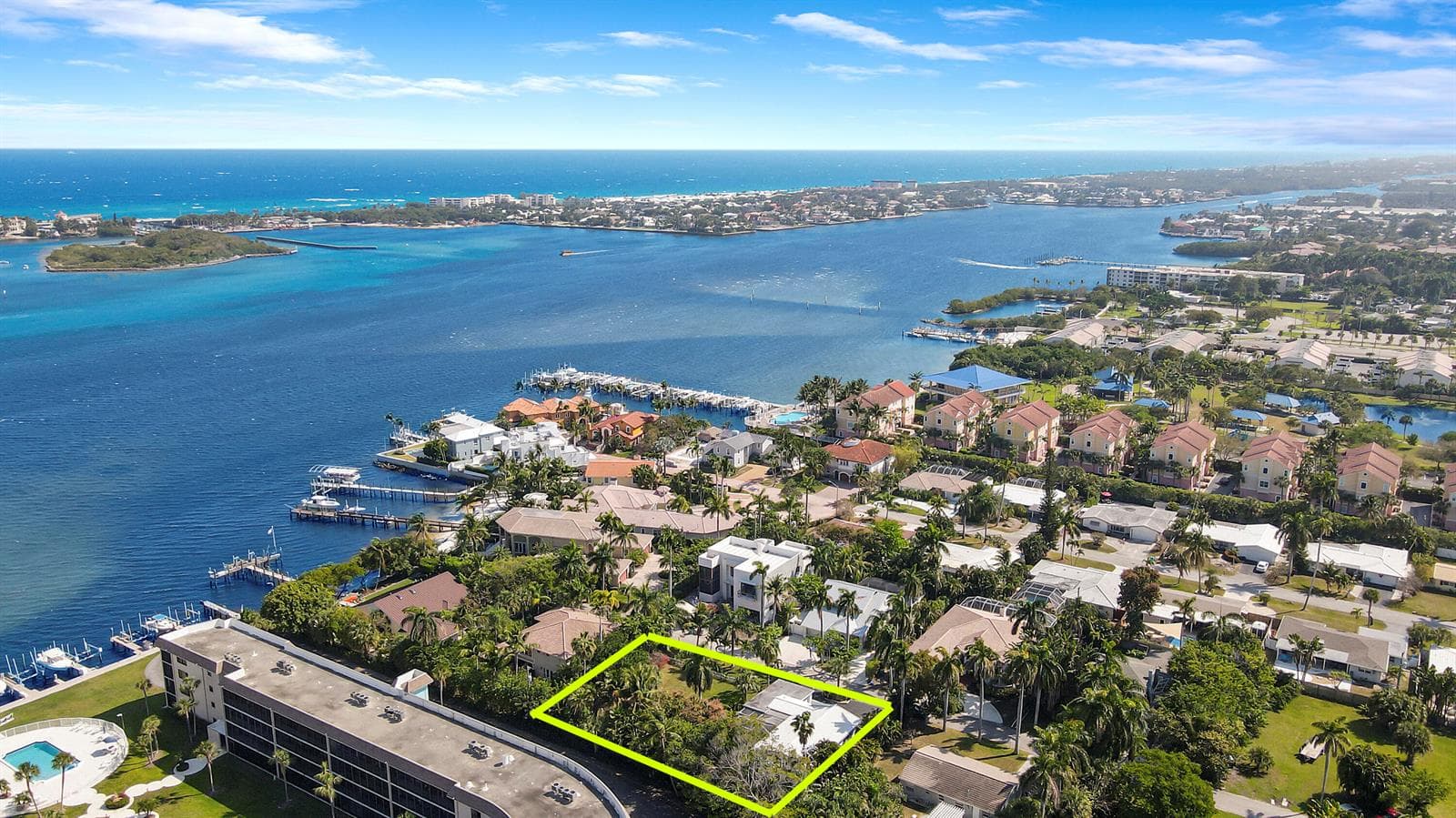 631 Lakeside Harbor, Boynton Beach FL 33435