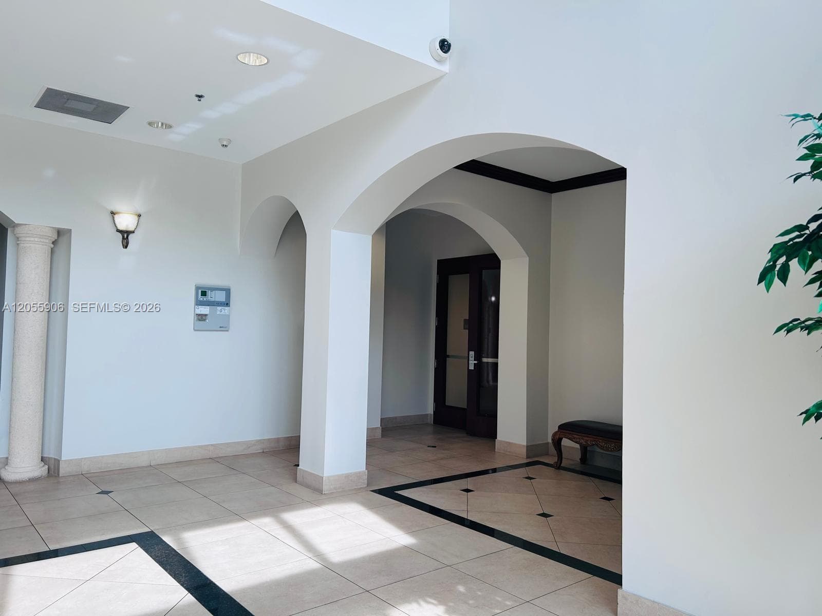 2893 Executive Park Dr # 105, Weston FL 33331