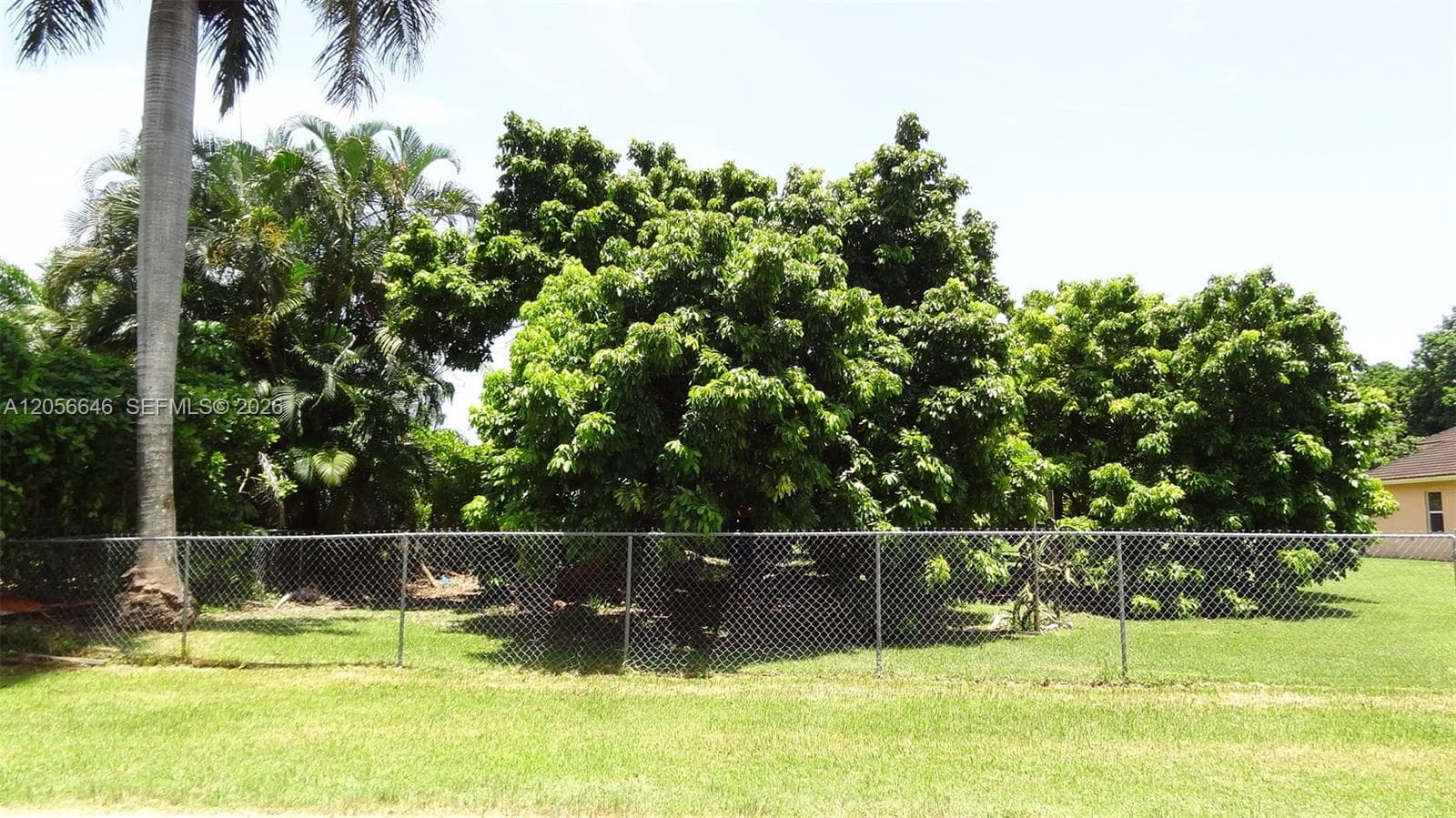 4 Av NE 152 St, Biscayne Gardens FL 33162