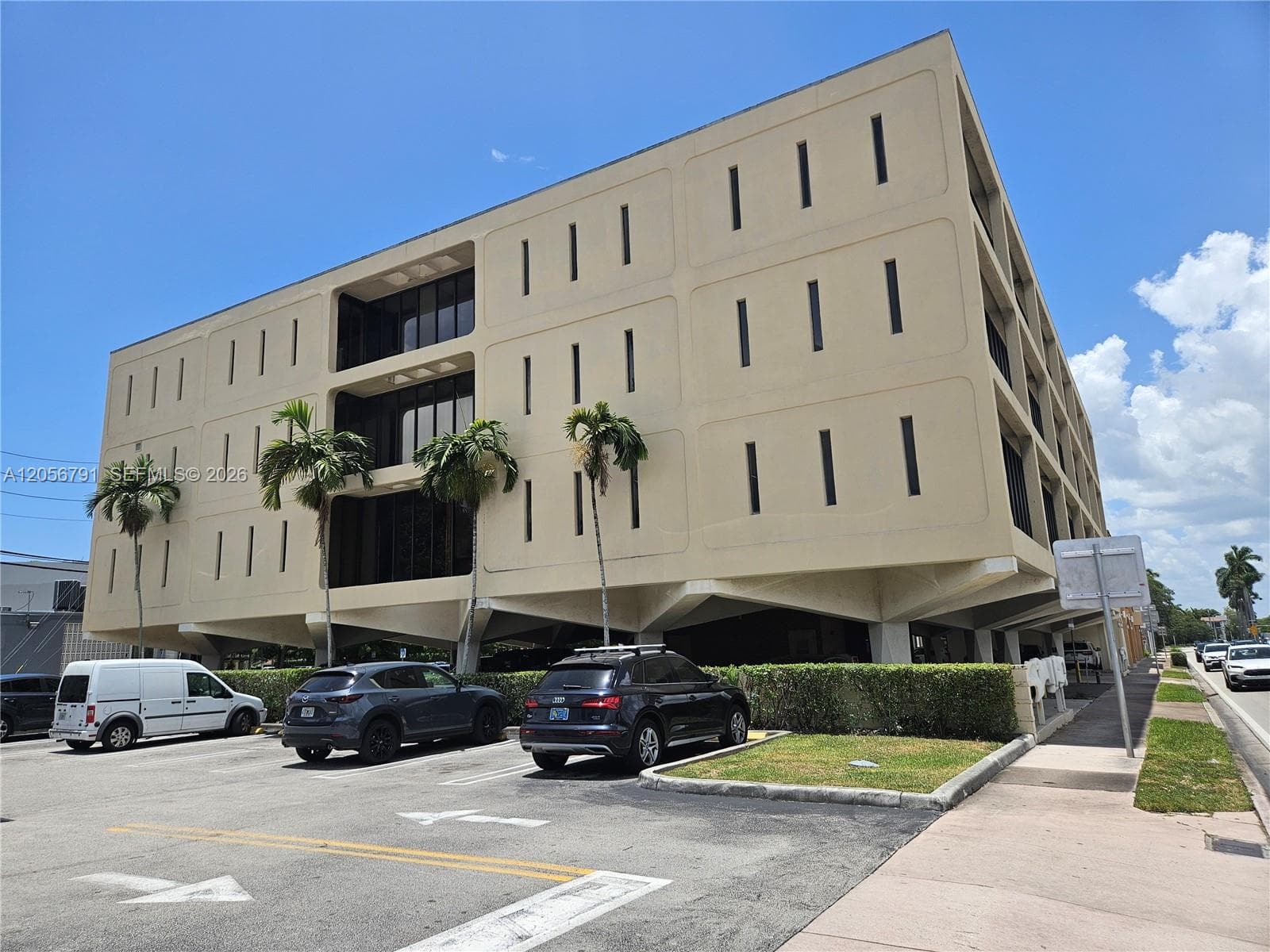 420 S Dixie Hwy, Coral Gables FL 33146