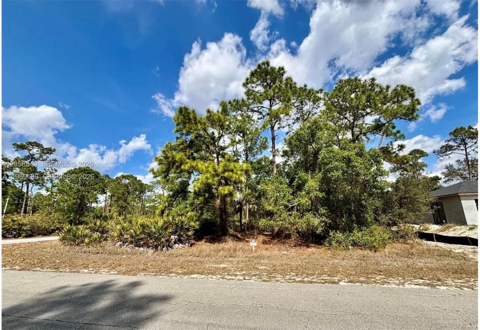 901 E 17th St, Lehigh Acres FL 33972