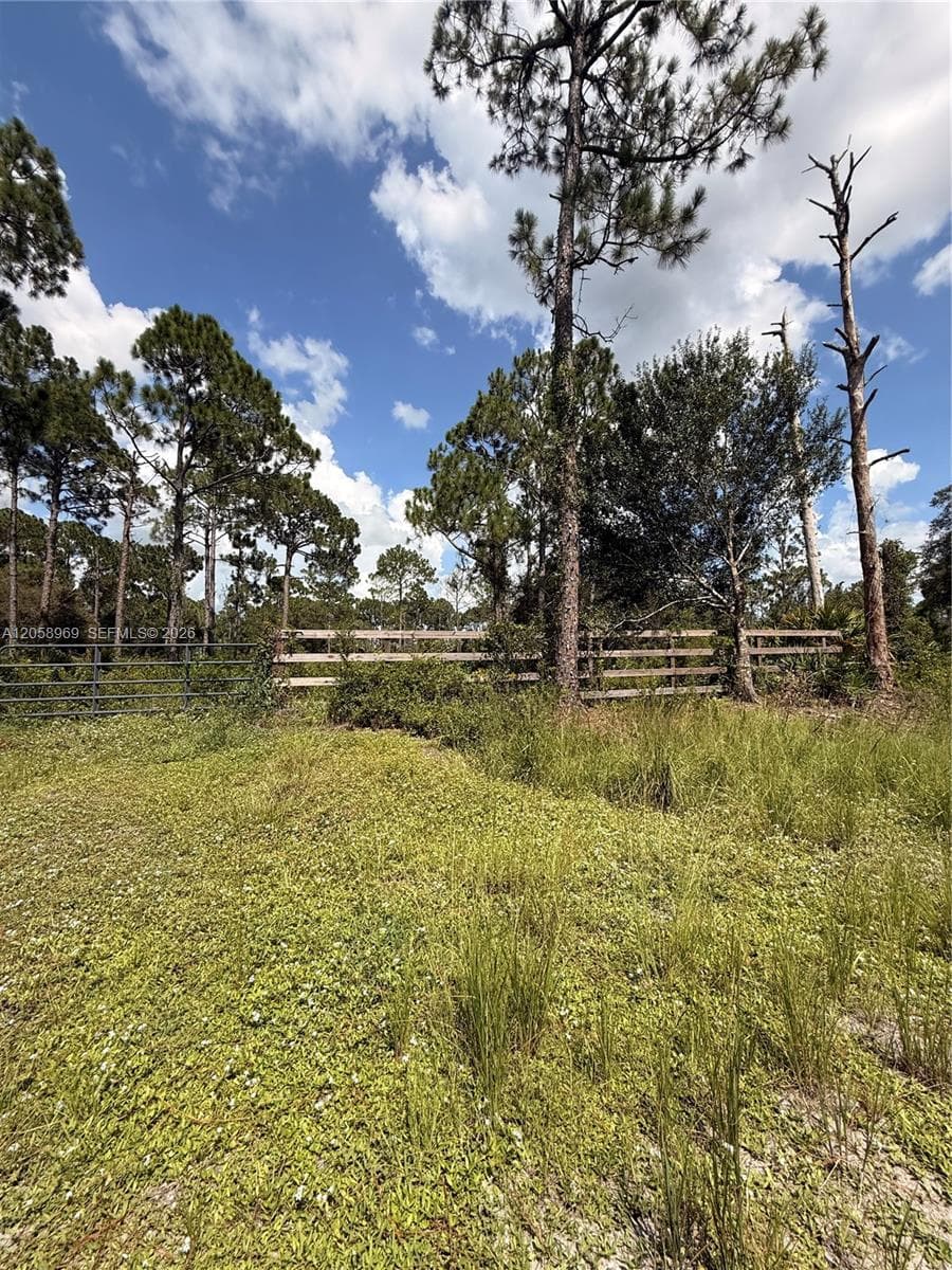 365 N Zambria St, Clewiston FL 33440