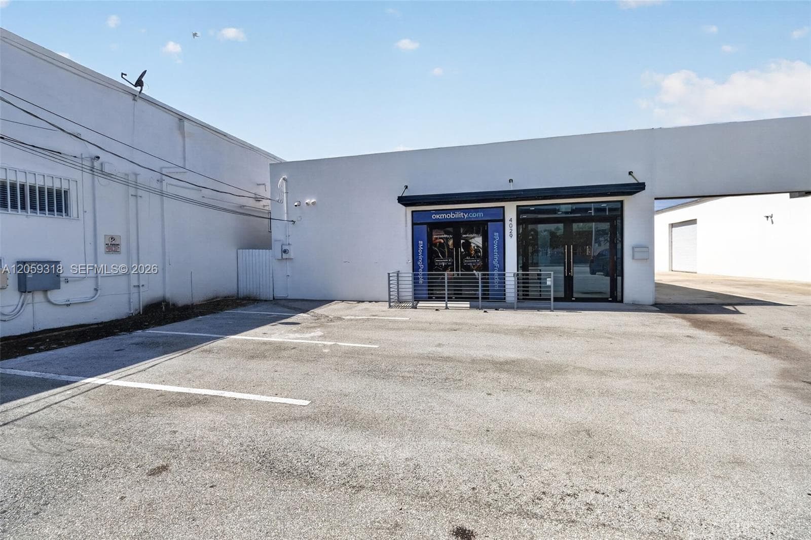 4029 NW 25th St, Miami FL 33142