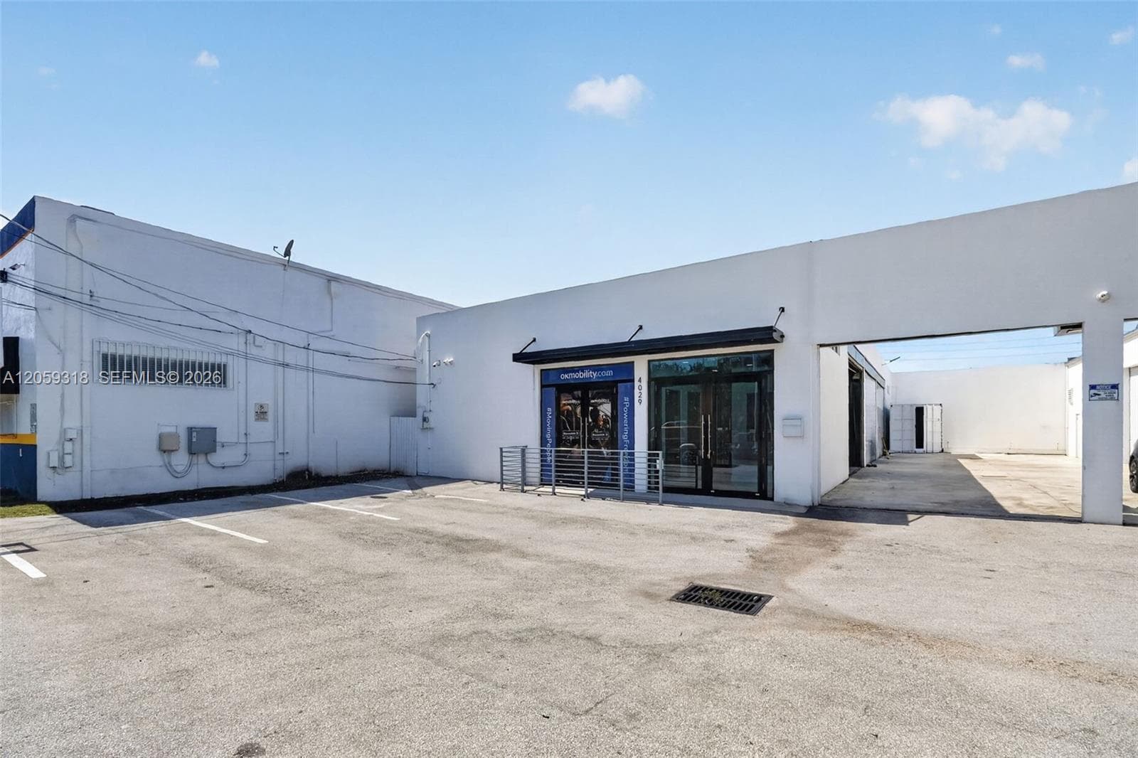 4029 NW 25th St, Miami FL 33142