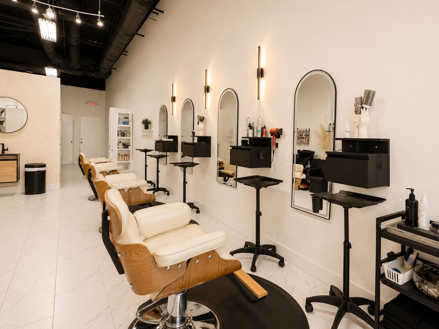 Hair_Chairs