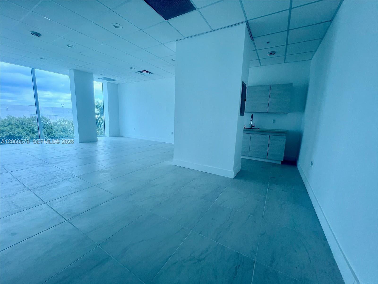 10450 NW 33rd St # 302, Doral FL 33172
