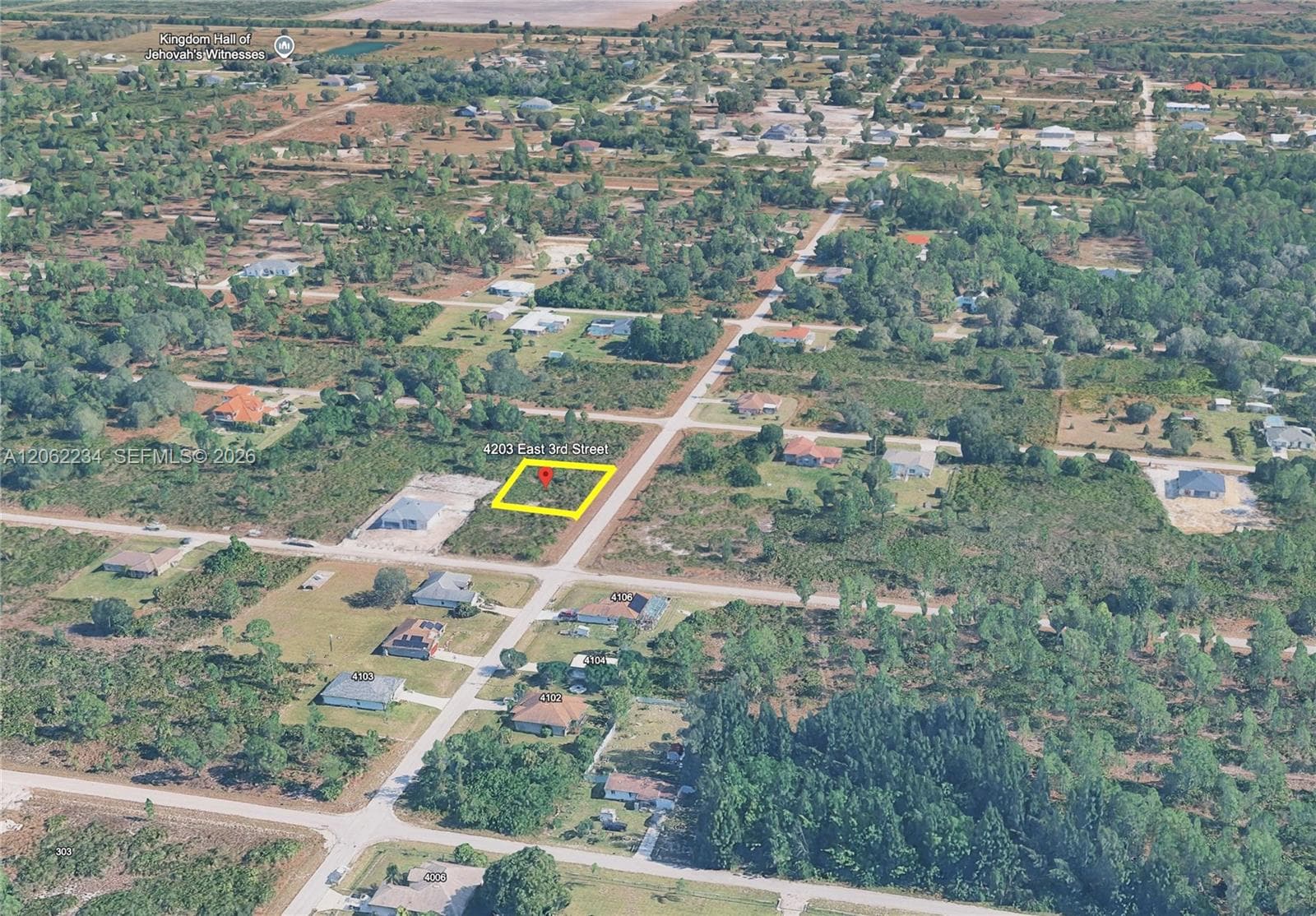 4203 E 3rd St, Lehigh Acres FL 33936